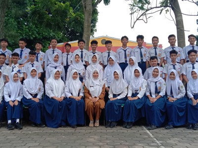 Kelas 9D T.P. 2022-2023