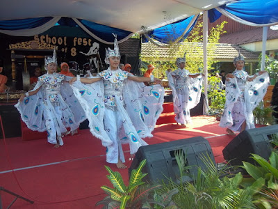 Tari Merak